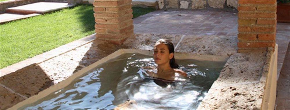 Villa Borri سبا كاسكيانا تيرم المظهر الخارجي الصورة